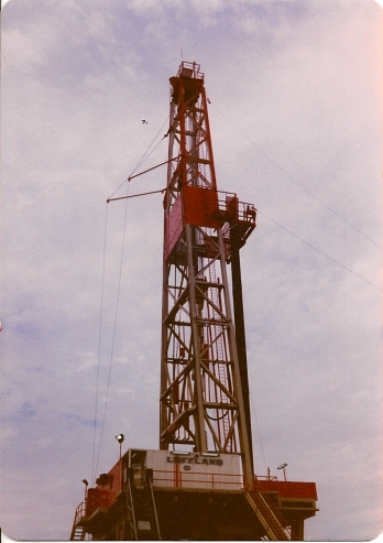 drilling-rig-derrick-1980